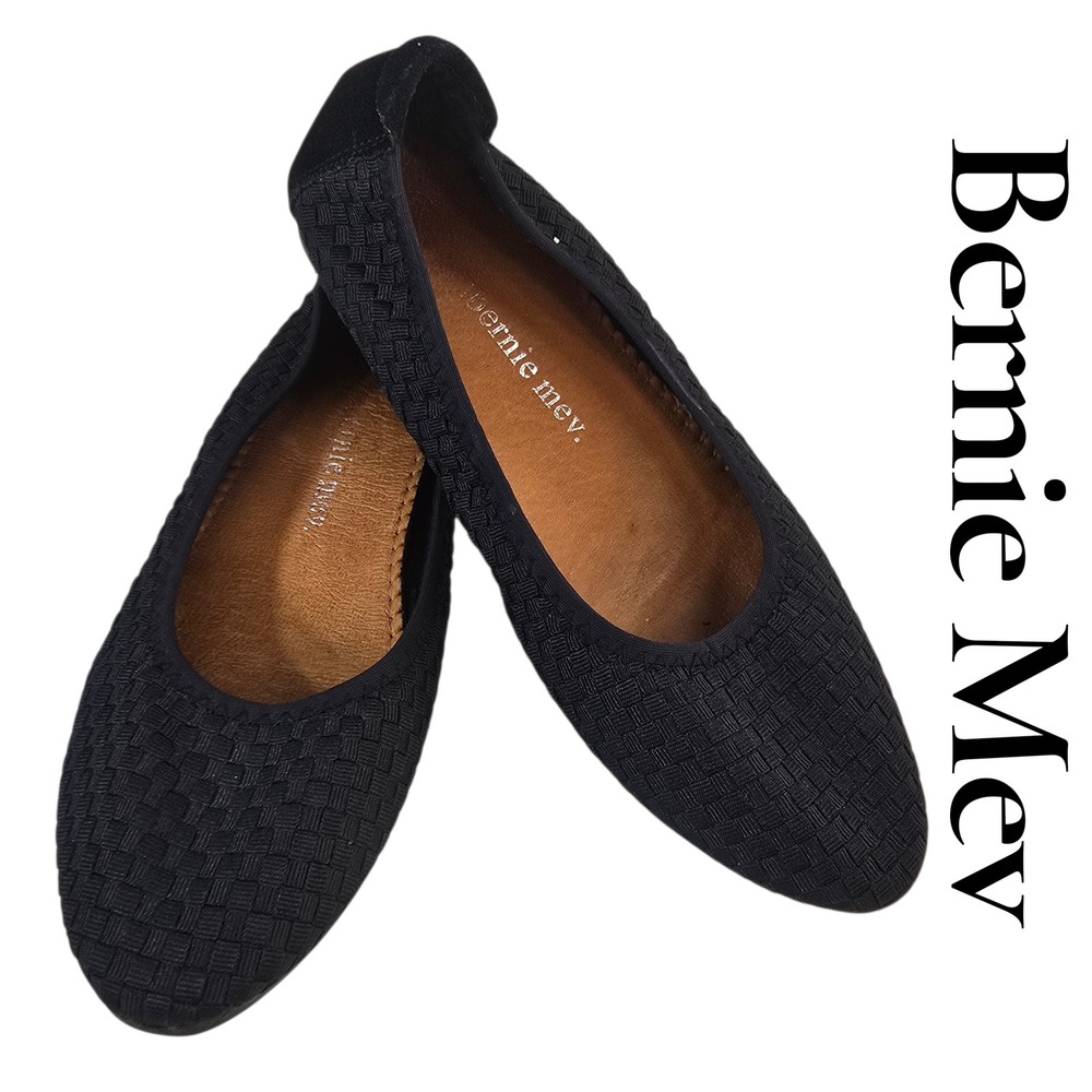 Bernie Mev Ballet Flats‎ Womens 38 Black Woven Elastic Pointed Toe Classic Comfy